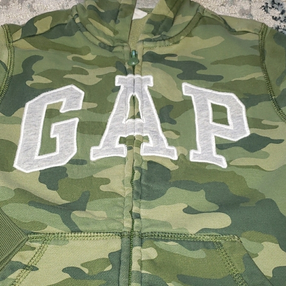 GAP Camo Zipper Hoodie Jacket - Picture 2 of 3